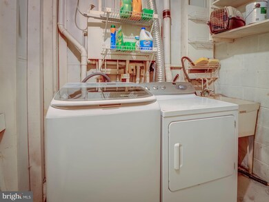 12020 Hallandale Terrace, Bowie, MD 20721 - photo 6