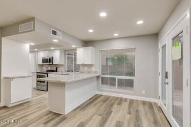 841 E Peoria Ave unit 1, Phoenix, AZ 85020 - photo 5