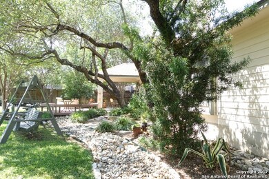 10648 Black Horse, Helotes, TX 78023 - photo 4