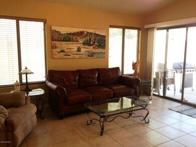 family room 4