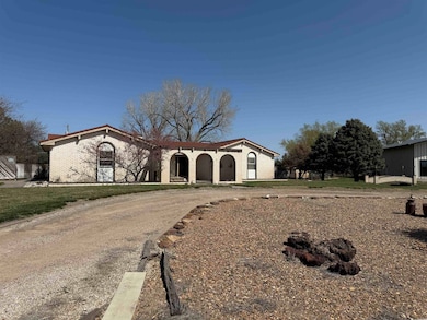 1016 E 4th St, Kinsley, KS 67547 - photo 2