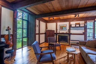 81 Pine Grove unit 81, Amherst, MA 01002 - photo 5