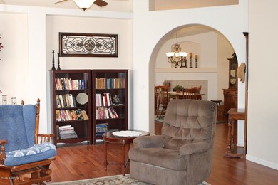 family room 3
