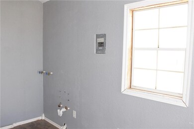 20294 E 1112 Rd, Elk City, OK 73644 - photo 5