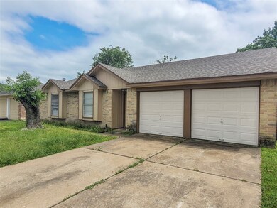 16343 Maplemont Dr, Houston, TX 77095 - photo 4