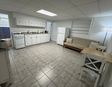 119 Long Key Lake Dr unit 2, Long Key, FL 33001 - photo 2