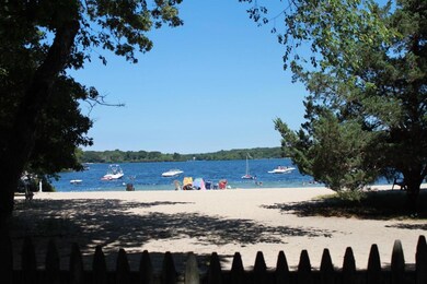 30 Brezner Ln, Centerville, MA 02632 - photo 2