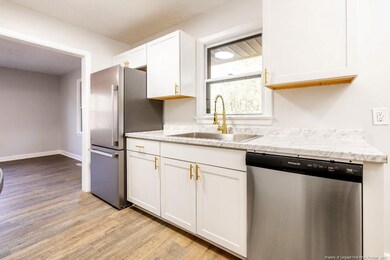 337 Richmond Dr, Fayetteville, NC 28304 - photo 5