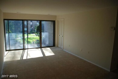 423 Christopher Ave unit T3, Gaithersburg, MD 20879 - photo 3
