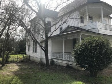 125 E Furlow St, Americus, GA 31709 - photo 2