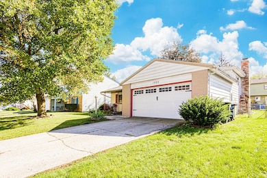 1665 Nestling Dr, Columbus, OH 43229 - photo 2