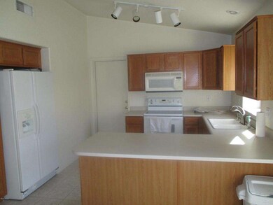 2721 N 125TH DR 009