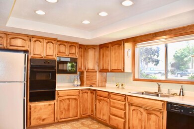 1211 Paulita Dr, Medford, OR 97504 - photo 7