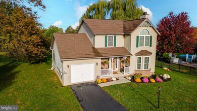 5 Manor Cir unit 103, Littlestown, PA 17340 - photo 3