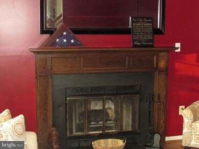 6766 Armadillo Ct, Waldorf, MD 20603 - photo 5