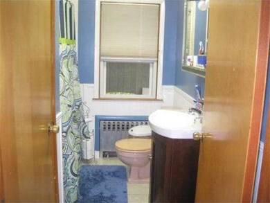 270 Cumberland Rd, Lowell, MA 01850 - photo 6