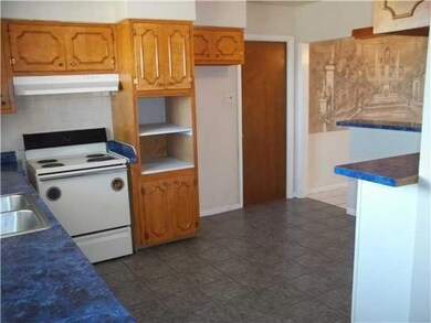 2928 Pierce Ave, El Paso, TX 79930 - photo 6