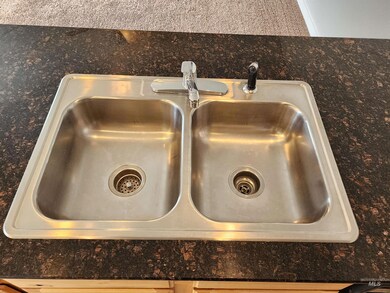 1131 S Barberry Place, Nampa, ID 83686 - photo 6