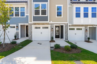 13 Blackthorn Ln, Durham, NC 27703 - photo 3