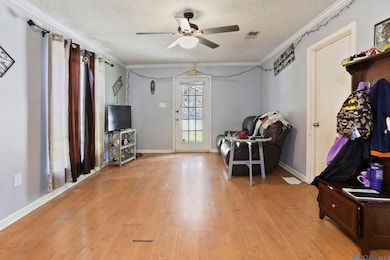 5136 Cumberland Cove Dr, Baton Rouge, LA 70817 - photo 4