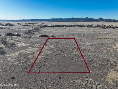 4100 W Robbie Ln, Paulden, AZ 86334 - photo 4