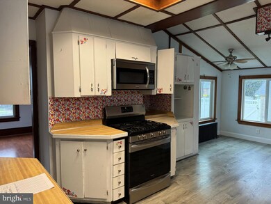 900 Buck St, Millville, NJ 08332 - photo 5