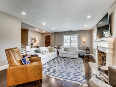 6301 Mccommas Blvd, Dallas, TX 75214 - photo 5