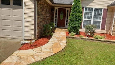 4215 Hamilton Walk Dr, Buford, GA 30519 - photo 2