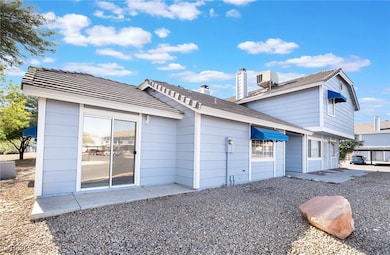 5360 Angler Cir unit 101, Las Vegas, NV 89122 - photo 2