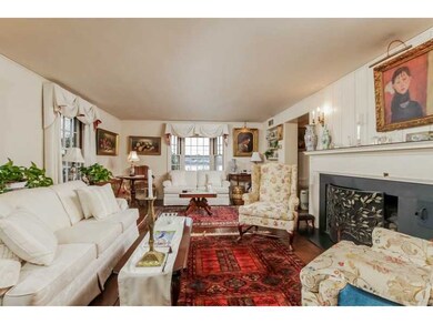 Living Room.