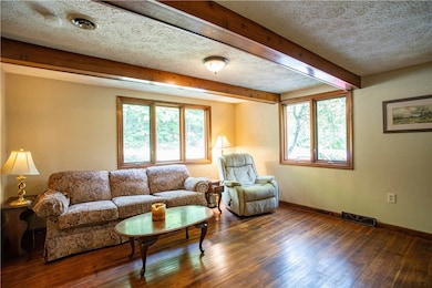 385 Wallace Run Rd, Beaver Falls, PA 15010 - photo 5