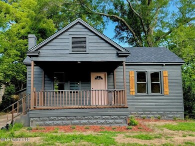 319 S 4th St, McComb, MS 39648 - photo 2