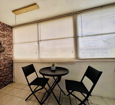 135 Dorchester F, West Palm Beach, FL 33417 - photo 7