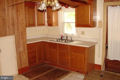 20032 Jefferson Blvd, Hagerstown, MD 21742 - photo 4