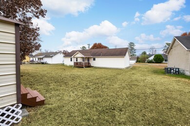 123 Coker Dr-9