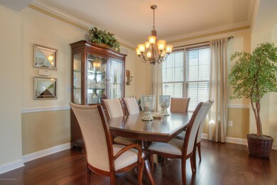 007_Dining Room