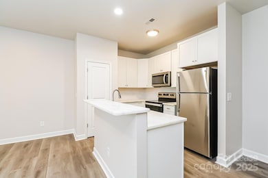 106 S Elm St, Gastonia, NC 28052 - photo 7