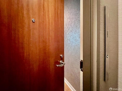 The Infinity unit 16H, San Francisco, CA 94105 - photo 2