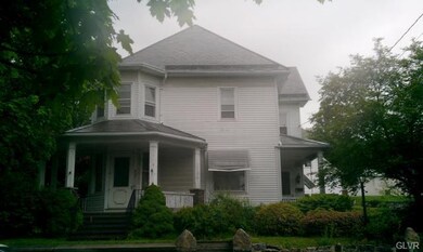 527 W Pennsylvania Ave, Pen Argyl, PA 18072 - photo 6