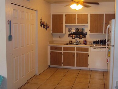 2151 N Meridian #25 huge pantry
