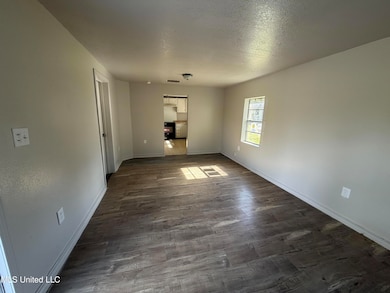 4148 Magnolia St, Moss Point, MS 39563 - photo 2