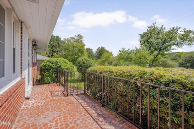 804 Ruby St, Durham, NC 27704 - photo 5