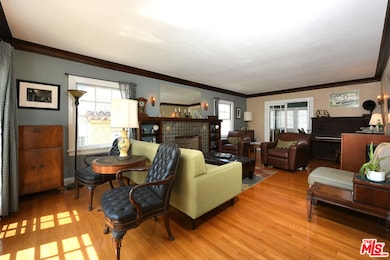 2143 S Victoria Ave, Los Angeles, CA 90016 - photo 5