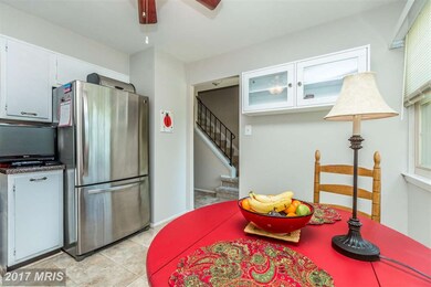 145 Bourbon Ct, Parkville, MD 21234 - photo 4