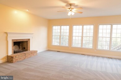 300 Broad Creek Dr, Annapolis, MD 21401 - photo 4