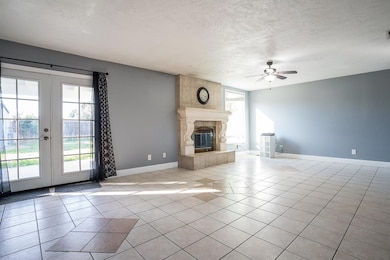 3411 N 3rd St, Fresno, CA 93726 - photo 5