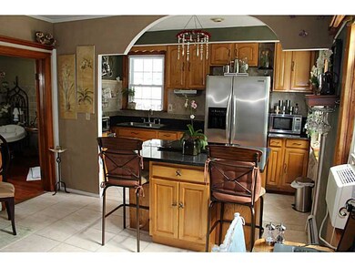 72 Sharon Ave, Pawtucket, RI 02860 - photo 7