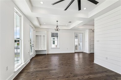 2325 Benjamin St, Arabi, LA 70032 - photo 4