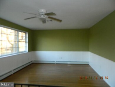 131 Glenn Oak Rd, Norristown, PA 19403 - photo 6