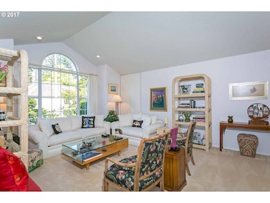 5524 Langford Ln, Lake Oswego, OR 97035 - photo 4